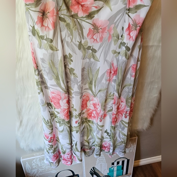 Connected Apparel Floral Sleeveless Babydoll Dress - Picture 6 of 9